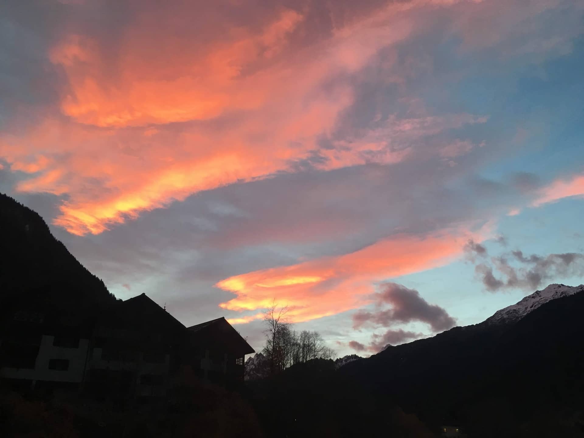 Abendrot über dem Ferienhaus Lerch